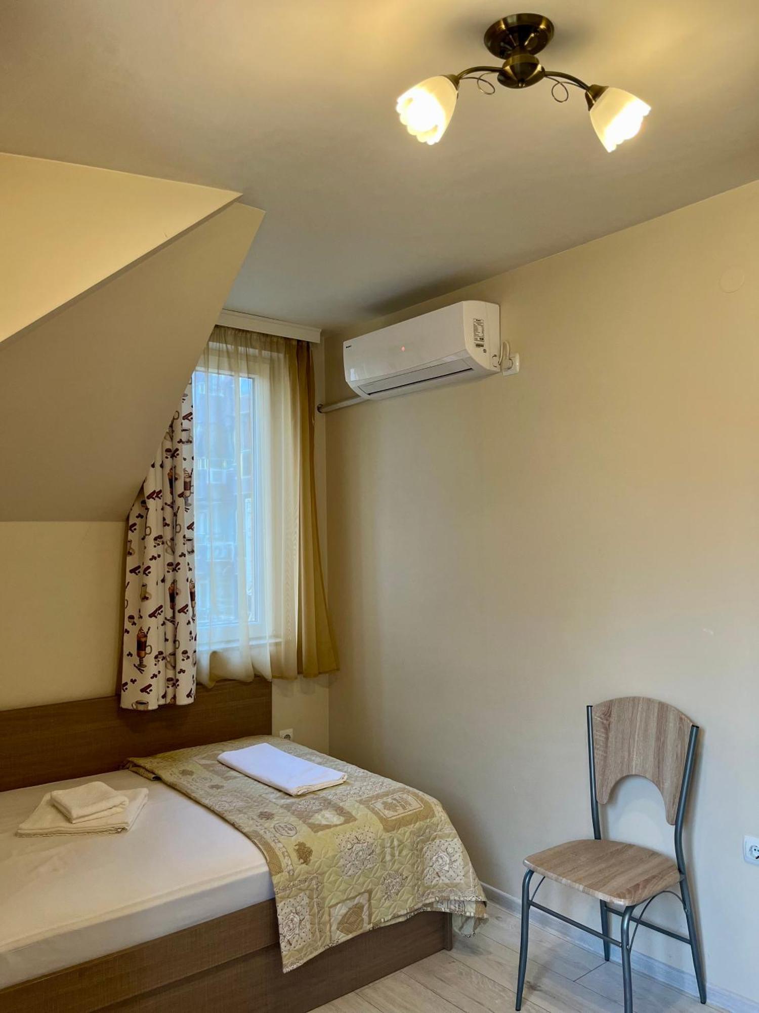 Хостел Атлас - Hostel Atlas Blagoewgrad Exterior foto