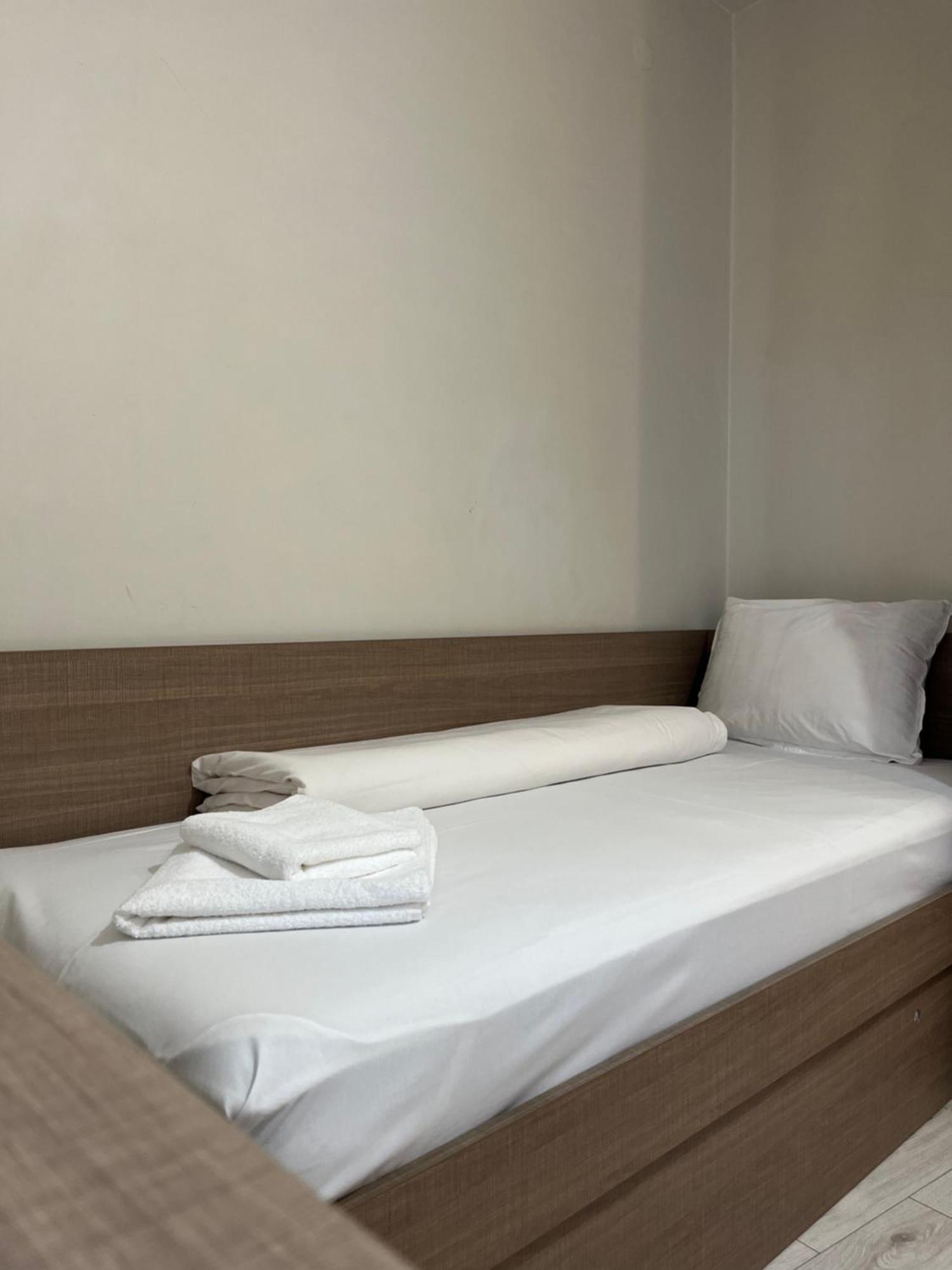 Хостел Атлас - Hostel Atlas Blagoewgrad Exterior foto