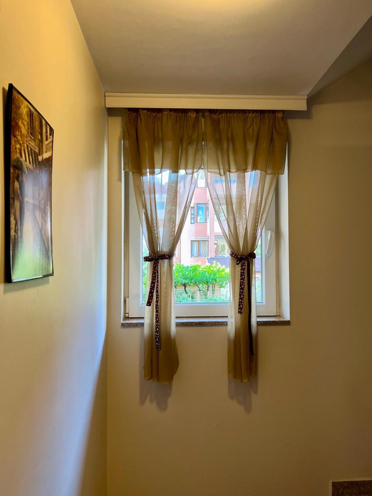 Хостел Атлас - Hostel Atlas Blagoewgrad Exterior foto